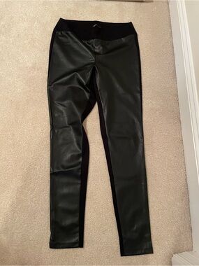 J. McLaughlin Black Faux Leather-Front Jeggings